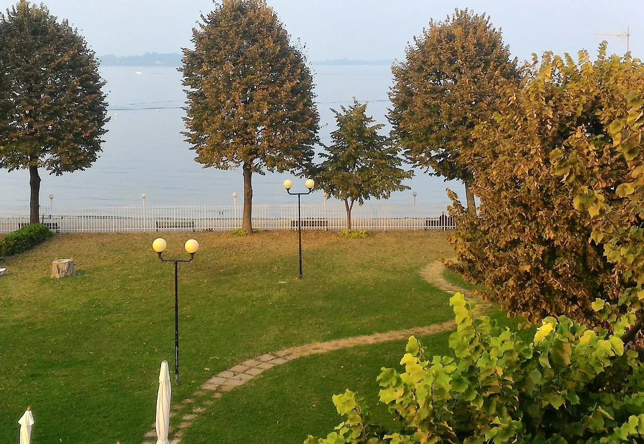 Hotel Stella Del Benaco Manerba del Garda
